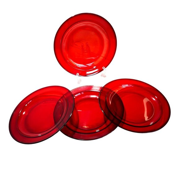 Arcoroc Classique 4 Salad Plates Ruby Red Glass MCM Retro Discontinued Holiday - Picture 1 of 4